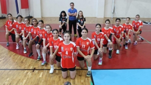 Alkışlar Silivri'nin Uçan Kızlarına