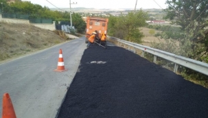 İBB'den Yolçatı-Çeltik yolu arasına tamir asfaltı