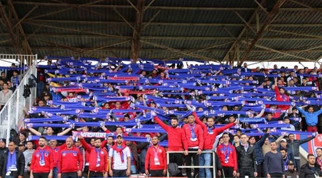 KASABA: "Silivrispor Formasını Haketmeyen Futbolcular Bu İlçeden Defolup Gitsin!"