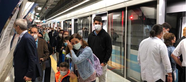 Mecidiyeköy - Mahmutbey Metrosu'nda Seferler İmamoğlu'nun Startıyla Başladı