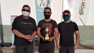 Özkanlı, Bursa'daki Trap Yarışında Silivri'yi Gururlandırdı