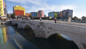 Tarihi Kısa Köprü'de Hasret Sona Erdi