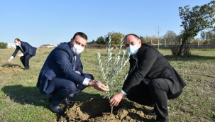 AK Parti'nin yeni yönetiminden anlamlı başlangıç