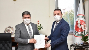 Bozoğlu'ndan "Millete Hizmet Yolunda Kutlu Yürüyüşe Devam" mesajı