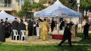 Papazlar Silivri'de Ayin Yaptı