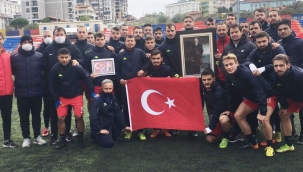 Silivrispor'dan Ata'ya Saygı
