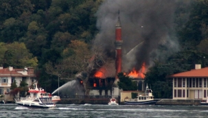 Vaniköy Camisi Yangını Elektrik Tesisatından Çıktı