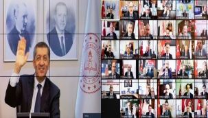 Uzaktan Eğitime Tablet Bilgisayar Desteğinin 3. Fazıyla Birlikte 266 Bin 500 Cihaz Öğrencilere Ulaştı