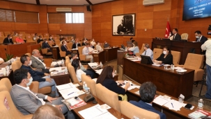 Yeni Yılın İlk Meclis Toplantısı Pazartesi Günü Yapılacak