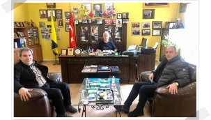 İBB'den Silivri'de yoğun kar mesaisi, CHP'den muhtarlarla istişare