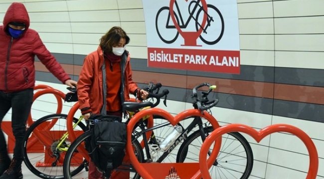 İBB, İstanbul'un Metrolarında "Bisiklet Parkı" Uygulaması Başlattı