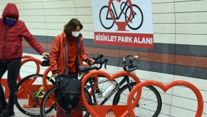 İBB, İstanbul'un Metrolarında "Bisiklet Parkı" Uygulaması Başlattı