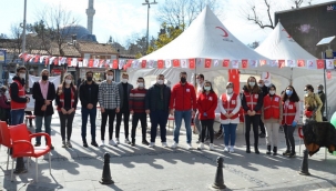 AK Gençler Silivri'de Kan Bağışı Kampanyası Düzenledi