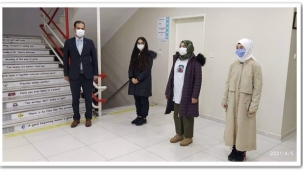 Artar, Gazi İmam Hatip Ortaokulu öğrencileri ile mesaiye başladı