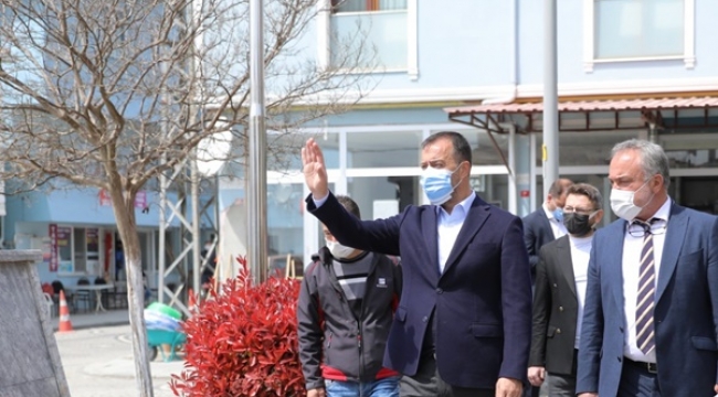 Başkan Yılmaz, Gazitepe Mahallesi'ni Ziyaret Etti