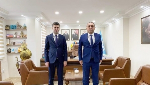 Bedel, Ülkü Ocakları Genel Başkanı ile bir araya geldi
