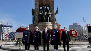 İmamoğlu, 23 Nisan'ın 101'nci Yıldönümünde Taksim'deydi