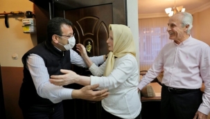 İmamoğlu'ndan Müzeyyen Teyze'ye "Vefa" Ziyareti