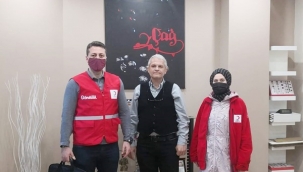 Silivri'deki Çağ Kabara fabrikasından Filistin için Türk Kızılay'ına destek