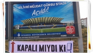 Açıldı afişlerine pankartlı cevap! Kapalı mıydı ki?