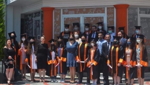 Çizgi Koleji'nde mezuniyet heyecanı yaşandı