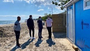 İBB'den Semizkumlarda Plaj Düzenleme Çalışması 