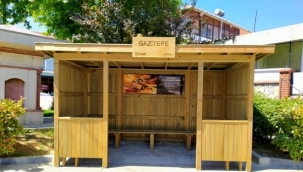 Özel Tasarım Ahşap Duraklar Silivri'nin 15 Noktasında Hizmete Sunuldu