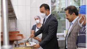 Başkan Yılmaz Canlarla İftar Yemeğinde Buluştu