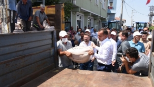 Gazitepeli Çiftçiler Tohumluk Arpalarına Kavuştu