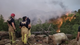 İBB ekipleri Kemerköy Termik Santrali çevresindeki yangınlara da müdahale etti