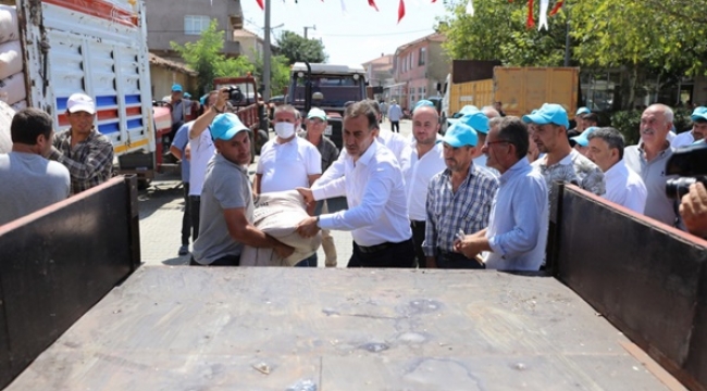 Kadıköy'de "Çiftçi Olmak Vardı" Dedirten Tohum Dağıtımı