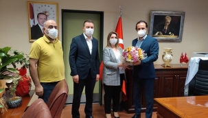 AK Parti'den Yeni Başhekime Ziyaret