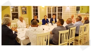 Hedef 2023 İstişaresine Katılan Metin Karakaş'a Tepkiler Art Arda Geldi