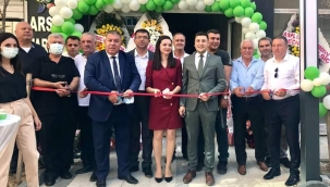 Koçer, 3 yeni işletmenin açılış kurdelelerini kesti