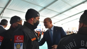 SAK ekibi AFAD akreditasyon belgesini Bakan Soylu'dan aldı