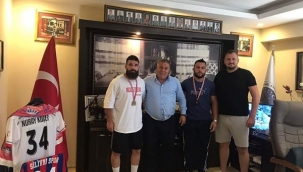 Silivri'nin Pehlivanlarından SİBESO Başkanı Koçer'e Ziyaret