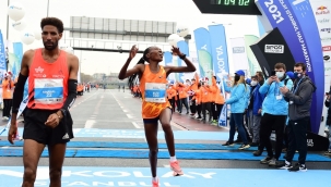 Dünyanın En Hızlısı: N Kolay İstanbul Yarı Maratonu