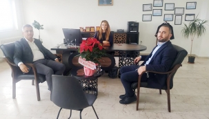 Eğitim-Bir-Sen'den yeni ataması yapılan üyelerine hayırlı olsun ziyareti