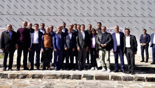 İmamoğlu, Bozkırın Ortasındaki 'Sanat Vahası'na Hayran Kaldı: Hayatı Değiştirmiş