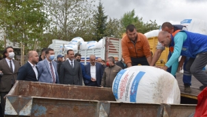 Silivri Belediyesi 500 Ton Mısır Silajını 1000 Üreticiye Dağıtıyor