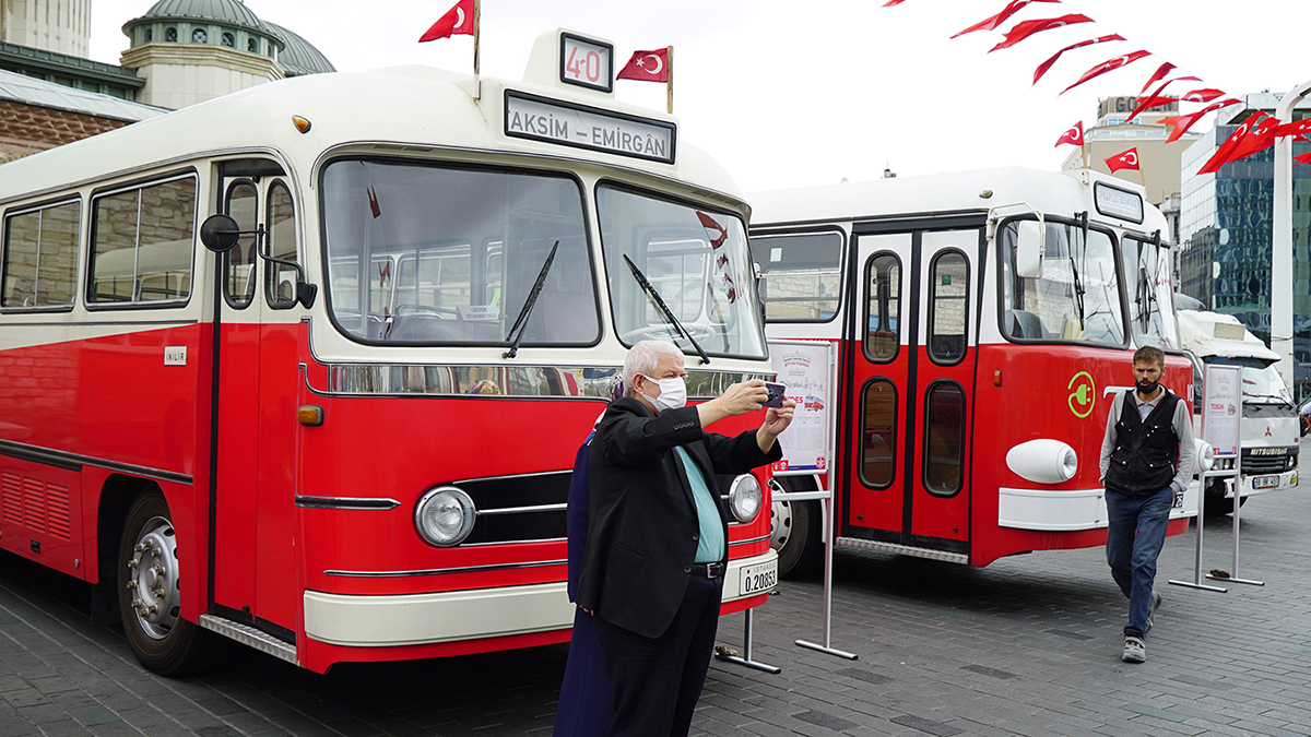 Tosun İle Leyland Sizi Bekliyor 