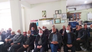 Değirmenköy Mahallesi'nde Çiftçi Toplantısı Düzenlendi