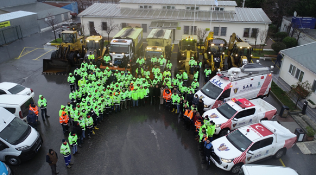 Silivri Belediyesi 475 personel ve 84 araç ile kışla mücadeleye hazır