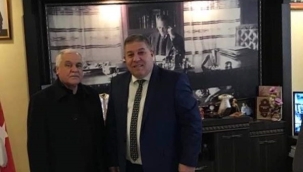 Kongreye giden Koçer'e Başkan Akıncı'dan destek ziyareti