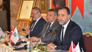 Yılmaz: "Kaynakları Çarçur Eden Belediyeler, Suçu Hükümette Aramasın!"