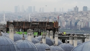 İBB, Süleymaniye'yi perdeleyen yapı için acil durdurma istedi