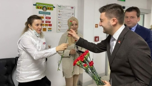 Emekçi kadınların gönüllerini kazandılar 