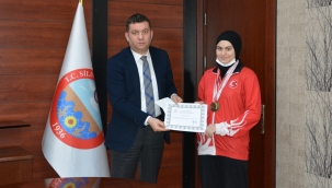 Kaymakam Toğan, Ülke Şampiyonunun Başarısını Kutladı