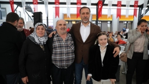 Başkan Yılmaz, Özel Bireyler ve Sağlık Çalışanları ile İftar Yaptı