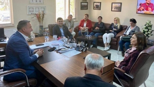 CHP Milletvekili Emine Gülizar Emecan, Şoför ve Sanayi Esnafının Başkanlarıyla Görüştü